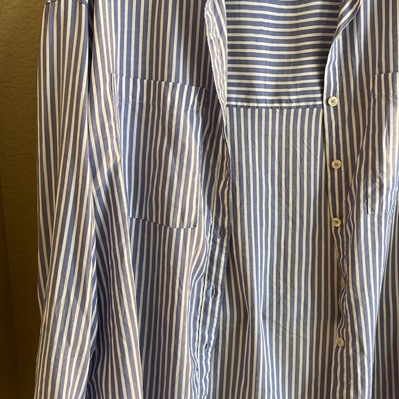 Stripped button down - Picture 2 of 4